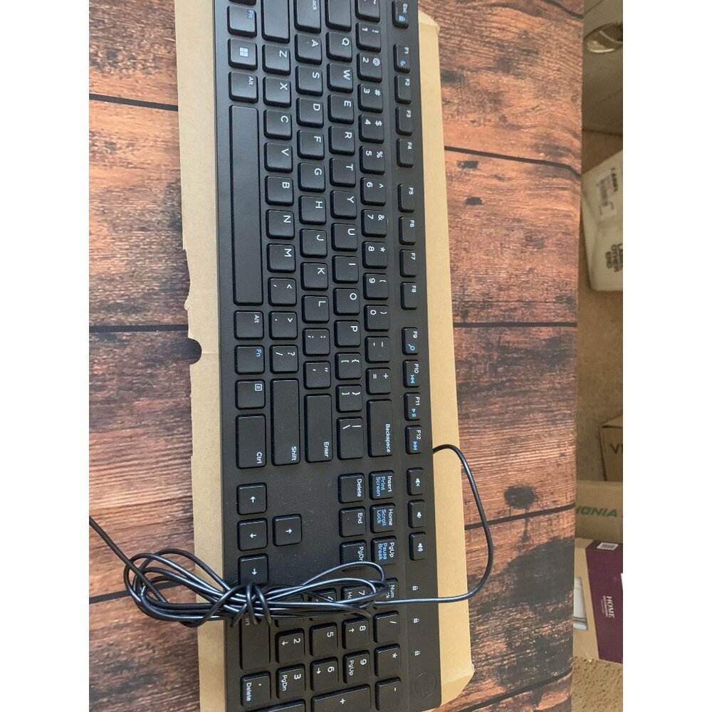 Wireless USB Full-Size Keyboard With Numeric Keypad & Multimedia Keys